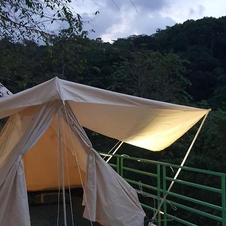 Leu Glamping Thac Pa Sy Hotel Kon Von Kla Exterior photo