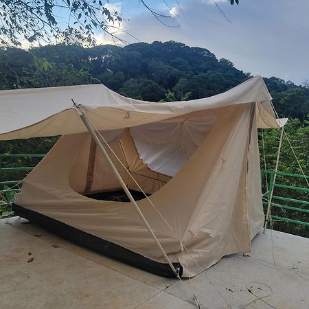 Leu Glamping Thac Pa Sy Hotel Kon Von Kla Exterior photo