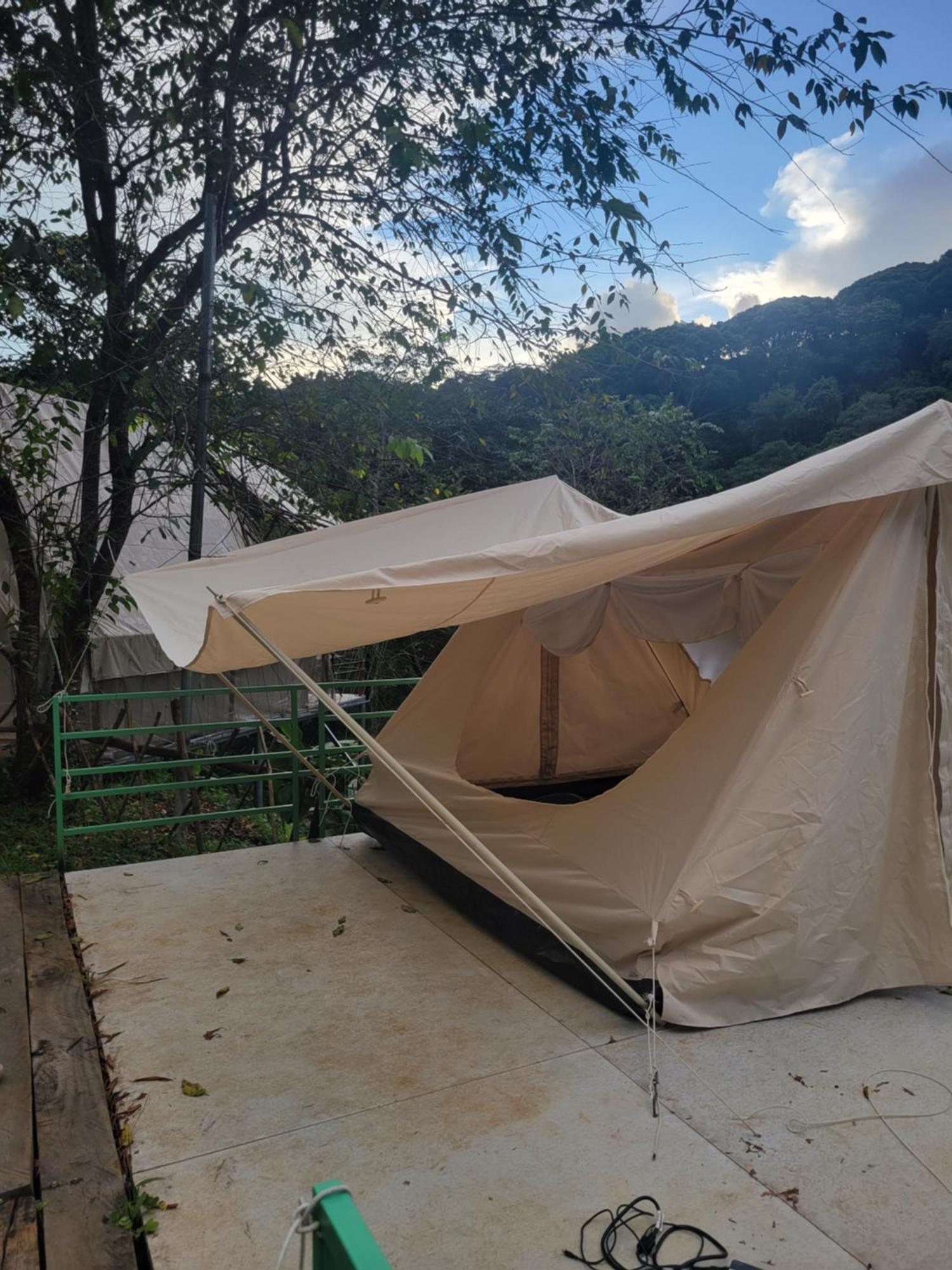 Leu Glamping Thac Pa Sy Hotel Kon Von Kla Exterior photo