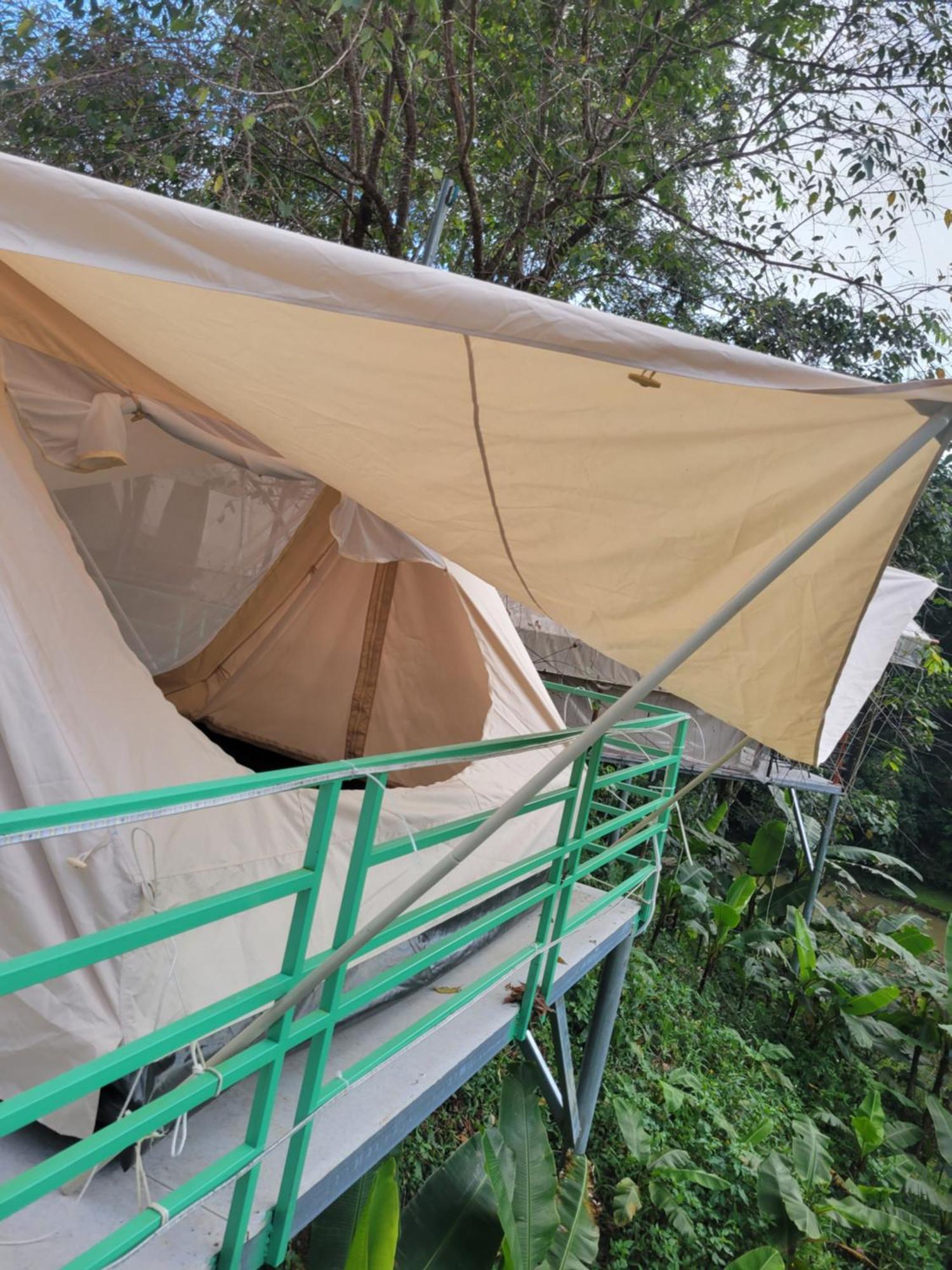 Leu Glamping Thac Pa Sy Hotel Kon Von Kla Exterior photo